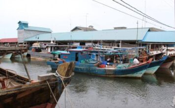 Nelayan Bintan Kesulitan Dapat Solar Bersubsidi