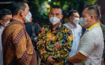 Bersama OPD Bupati Lingga Temui Gebernur Diskusikan Usulan Prioritas 2022