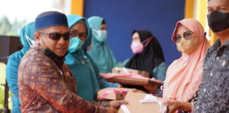 Ketua TP PKK Lingga Turut Andil Dalam Pengukuhan TP PKK Tingkat Desa di Kecamatan Singkep Selatan