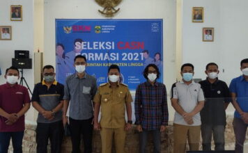 Wabup Neko Wesha Pawelloy Mengecek Langsung Persiapan Tes SKD CPNS Lingga 2021