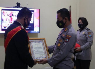 Kapolres Pimpin Perpisahan Serta Penghormatan Kepada Personil Purna Bhakti Polres Natuna