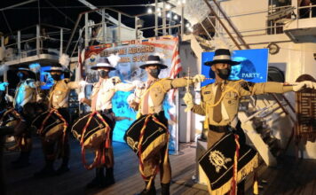 Taruna AAL Tingkat III Angkatan Ke 68 Gelar Malam Kesenian di Atas Kapal KRI Bima Suci