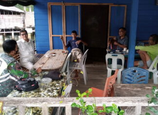 Gelar Komsos, Babinsa Serka Edi Sucipto Himbau Pentingnya Vaksinasi