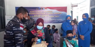 Sambut Hari Kesehatan TNI AL, Lanal Ranai Gelar Bakti Sosial Khitanan Massal