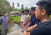Bupati Lingga Bersama Dinas PUPR Tinjau Lokasi Langganan Banjir di Desa Kote