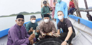 Bupati Lingga Tinjau Lokasi Budidaya Teripang PT Innovare