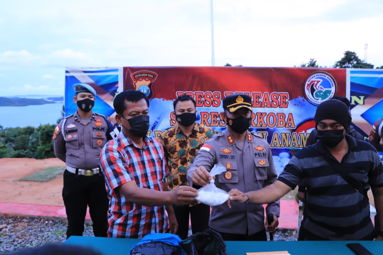 Timsus Polres Anambas Berhasil Amankan Narkotika Golongan 1 Jenis Sabu Seberat 215 Gram