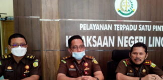 Mark Up Anggaran, Mantan Kades dan Bendahara Desa Berindat Terancam Hukuman Seumur Hidup