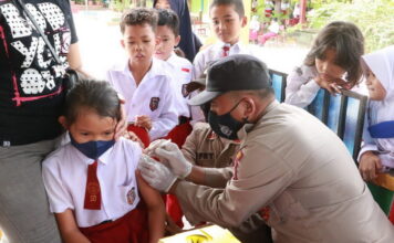 Kapolres Lingga Tinjau Langsung Pelaksanaan Vaksinasi Merdeka