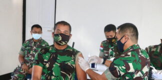 134 Personel Lanud RSA Disuntik Booster Vaksin Covid-19 Pertama