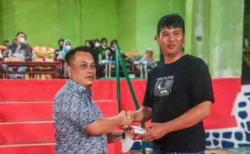 Bupati Lingga Beri Apresiasi Panitia dan Warga Atas Suksesnya Turnamen Imlek Cup