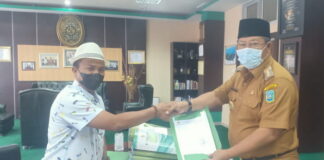 Indra Gunawan Perjuangkan Aspirasi Masyarakat Dusun Terdun Peroleh Tiang Listrik