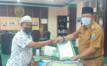 Indra Gunawan Perjuangkan Aspirasi Masyarakat Dusun Terdun Peroleh Tiang Listrik
