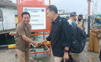 Bupati Natuna Kunjungi Kota Apung Sedanau
