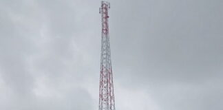 Warga Desa Mamut Ngeluh, Jaringan Telkomsel Kurang Maksimal