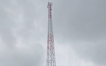 Warga Desa Mamut Kecewa, Sinyal Telkomsel Sering Hilang
