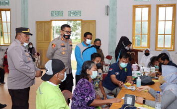 Gesa Vaksinasi, Polres Natuna Buka Gerai Vaksin Presisi di Desa Teluk Buton