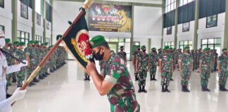 Tradisi Pelepasan Personel Pindah Satuan Batalyon Komposit 1/Gardapati