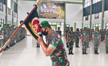 Tradisi Pelepasan Personel Pindah Satuan Batalyon Komposit 1/Gardapati