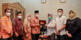 Gandeng Umrah, Pemkab Lingga Teken Nota Kesepahaman Desa Binaan