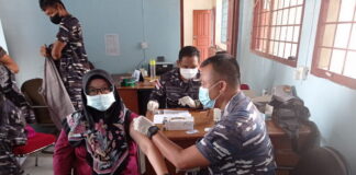 Tim Mobile Kesehatan Lanal Ranai Kembali Gelar Serbuan Vaksinasi Maritim