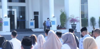 Sekda Pimpin Upacara 17 Hari Bulan, Sejalan HUT Satpol PP dan Limnas