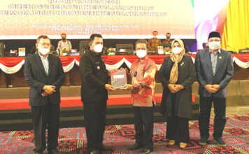 Gubernur Kepri Sampaikan LKPJ Tahun 2021