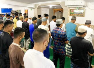 Keluarga Besar Lanud RSA Gelar Tarawih Bersama di Masjid Mina