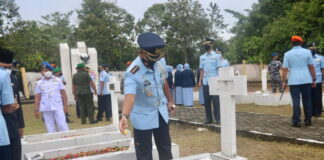 HUT TNI AU Ke-76, Danlanud Raden Sadjad Pimpin Ziarah di TMP Natuna