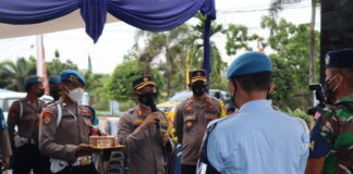 HUT TNI AU Ke-76, Kapolres Tanjungpinang Berikan Kejutan di Mako Lanud RHF