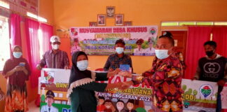 Pemdes Kota Negara Salurkan BLT -DD Triwulan Pertama