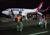 NAM Air Landing di Natuna Malam Hari, Danlanud Dukung Operasional Keselamatan Penerbangan Untuk Masyarakat