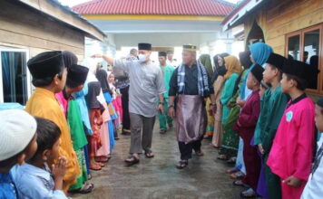 Masyarakat Desa Mamut Sambut Antusias Safari Ramadhan Bupati Lingga