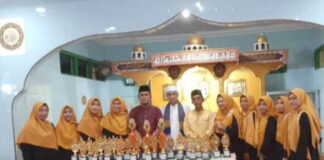 Camat Senayang Tutup Lomba Dalam Rangka Peringatan Malam Nuzul Qur’an
