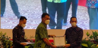 Pemkab Natuna Terima 2 Penghargaan dari KPK