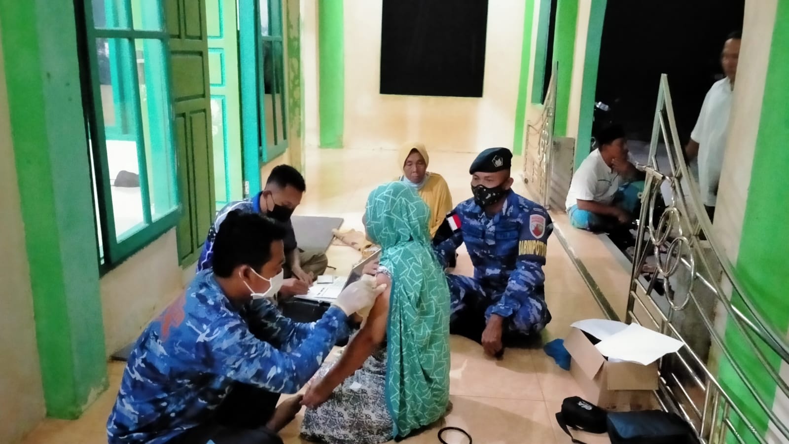 Lanud Raden Sadjad Terus Gencarkan Serbuan Vaksinasi Keliling di Bulan Ramadhan