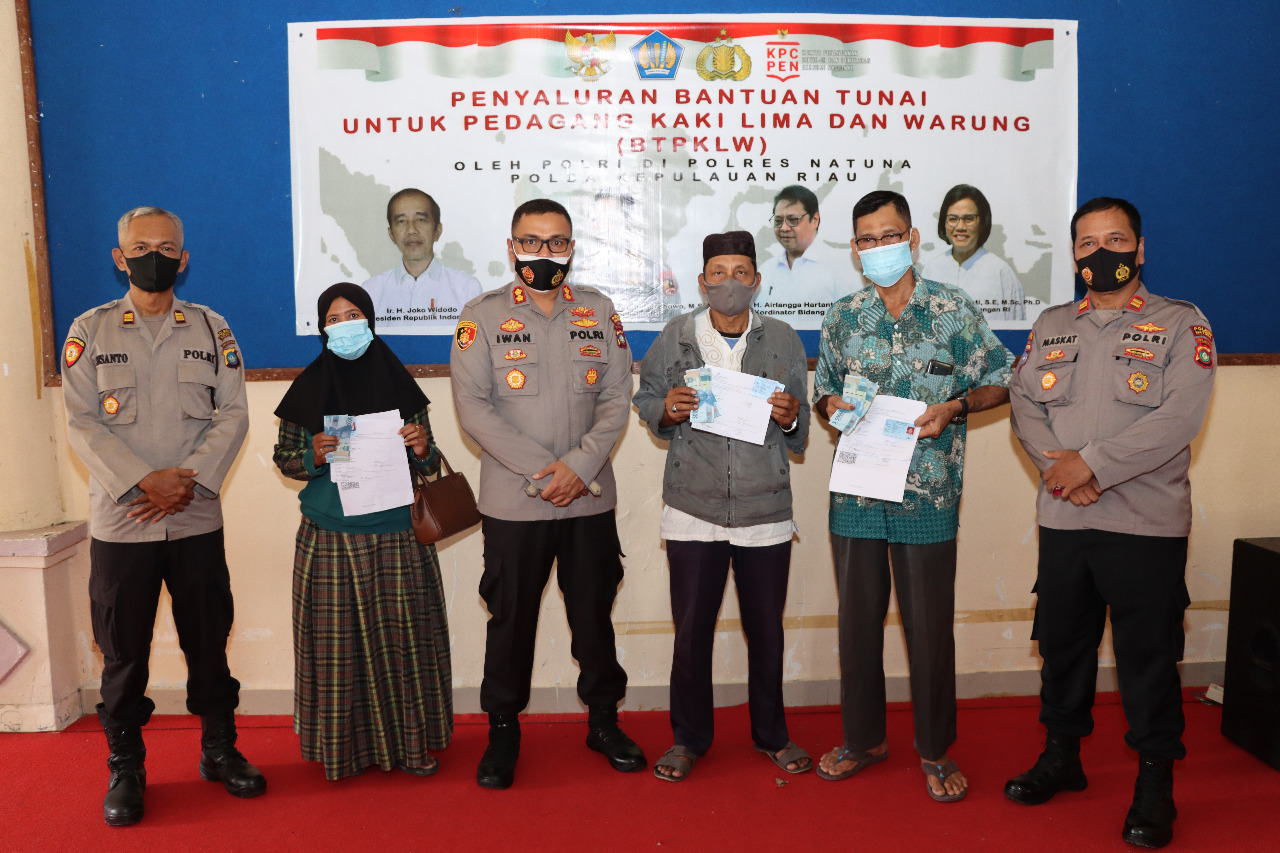 Para Pedagang Kaki Lima dan Warung Akan Terima Bantuan Tunai Dari Pemerintah