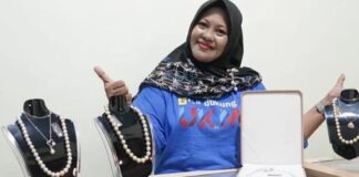 Lewat Rumah BUMN, PLN Ajak Kayla Mutiara Lombok Mendunia