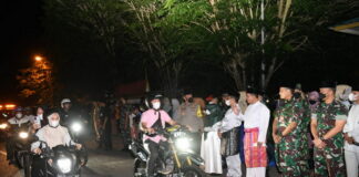 Lepas Kerinduan Setelah 2 Tahun Absen, Gubernur Ansar Lepas Pawai Takbir Keliling