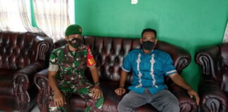 Babinsa Serda Burhanudin Jalin Komsos dengan Warga Binaan
