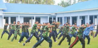 Tingkatkan Kemampuan Bela Diri, Personel Lanud RSA Latihan Pencak Silat