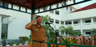 Sekdaprov Adi Prihantara Tegaskan Pegawai, PTT dan THL Wajib Jadi Pelayan Publik