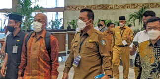 Gubernur Ansar Ikuti Arahan Presiden Jokowi Genjot Belanja Produk Lokal