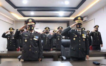 Personil Polres Lingga Ikuti Upacara Peringatan Hari Lahir Pancasila Tahun 2022 Secara Virtual