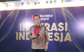 Gubernur Ansar Terima Penghargaan Kategori ‘Inovatif Untuk Negeri’