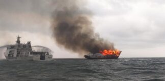 Detik-detik Kebakaran KM Bintang Surya di Perairan Karimun, Nakhoda Tewas