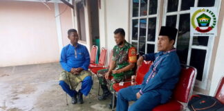 Babinsa Sertu Maraluat Hasibuan Jalin Komsos Dengan Perangkat Desa Teluk Durian