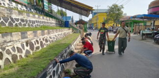 Giat Sabtu Bersih, Koramil 07/Palmatak Goro Bersama Masyarakat Desa Ladan