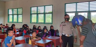 SatLantas Polres Lingga Sosialisasikan Kamseltibcarlantas Kepada Pelajar