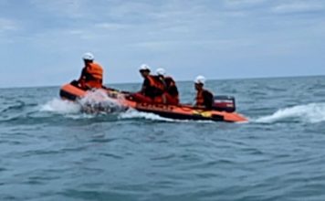 KPP Natuna Kerahkan 1 Tim Rescue Cari Nelayan Hilang Jatuh ke Laut